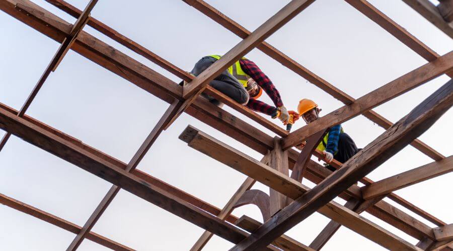 Expert Emergency Roof Repairs services in Upham, ND